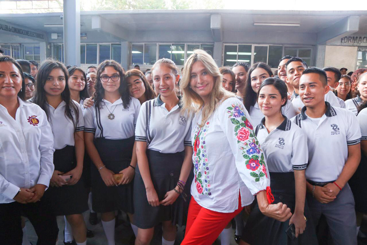 Pone en marcha Alcaldesa Maki Ortiz Ciclo Escolar 2019-2020