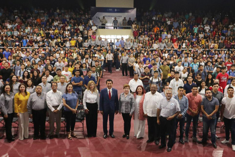 Activa alcalde Mario López ciclo escolar 2019-2020 del ITM
