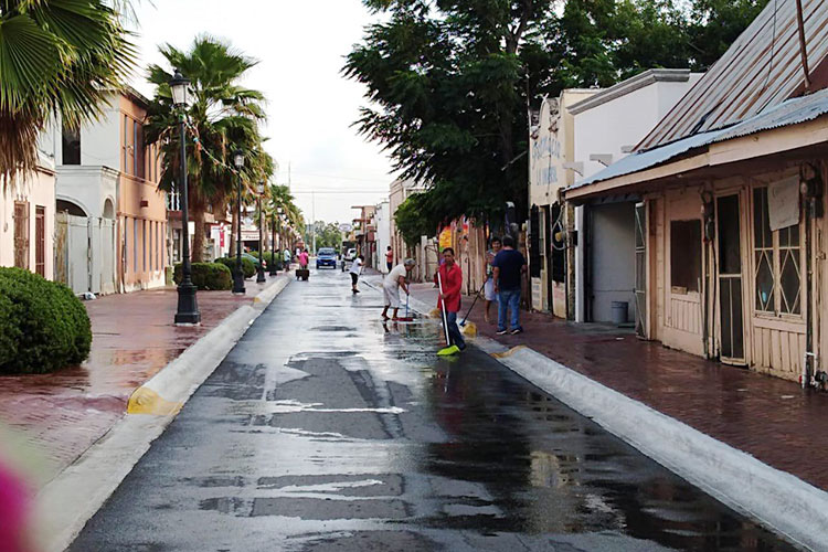 Se suman expositores de Calle 9, a acciones de limpieza en Matamoros