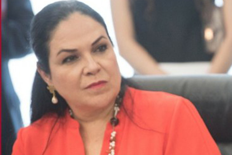 Mónica Fernández presidirá el Senado; Batres impugna