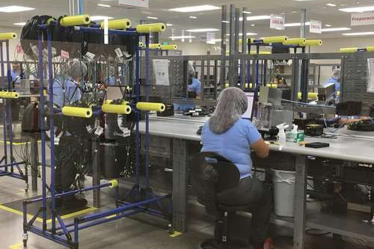 Cae 2.1 % actividad industrial durante junio: Inegi