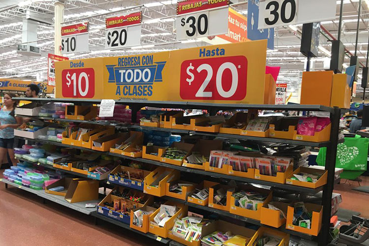 Utiliza Walmart publicidad engañosa en útiles escolares