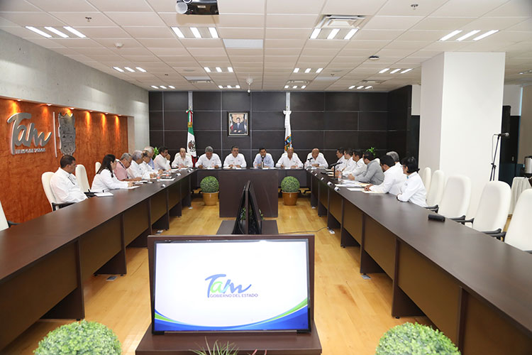 Sostiene reunión Gobernador con responsables de organismos operadores de agua potable