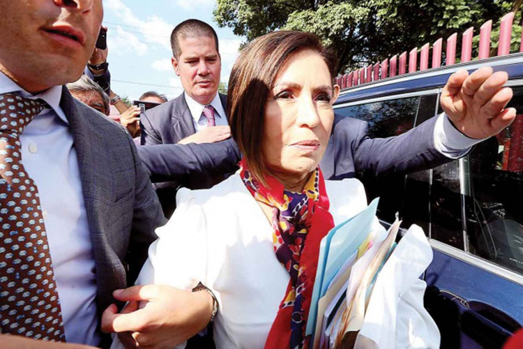 Rosario Robles alertó de anomalías a Peña; Meade también sale raspado