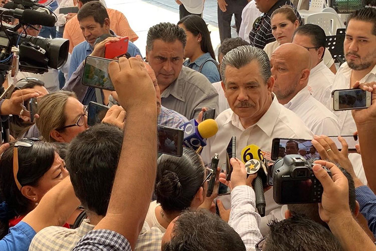 Dan basificación a 1,200 maestros en Tamaulipas