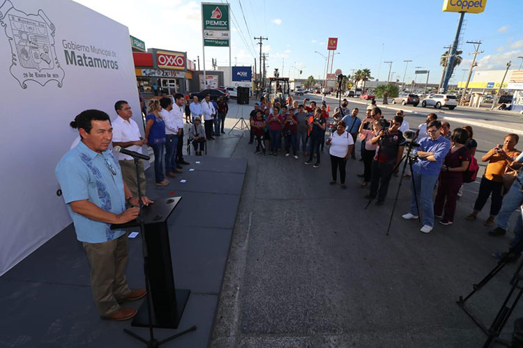 Avanzan trabajos de modernización de Avenida Lauro Villar: Mario López