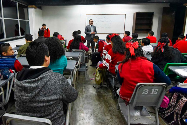 Publican decretos que expiden leyes secundarias de Reforma Educativa