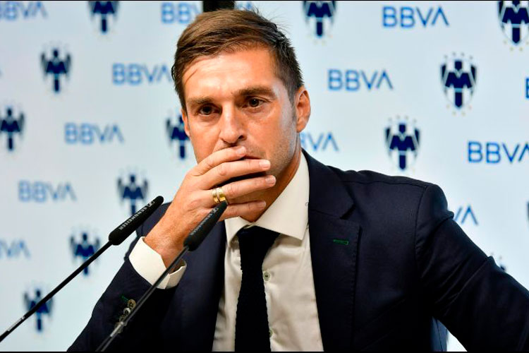Rayados despide a Diego Alonso