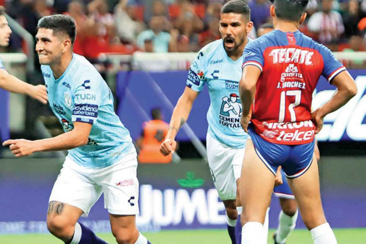 Otro tropiezo tapatío en el Estadio Akron