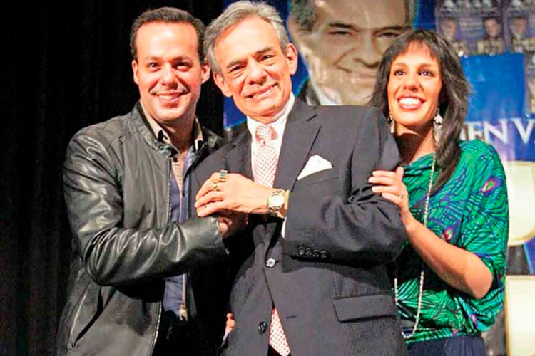 Restos de José José están en funeraria; Sarita ‘planea’ funeral, dice