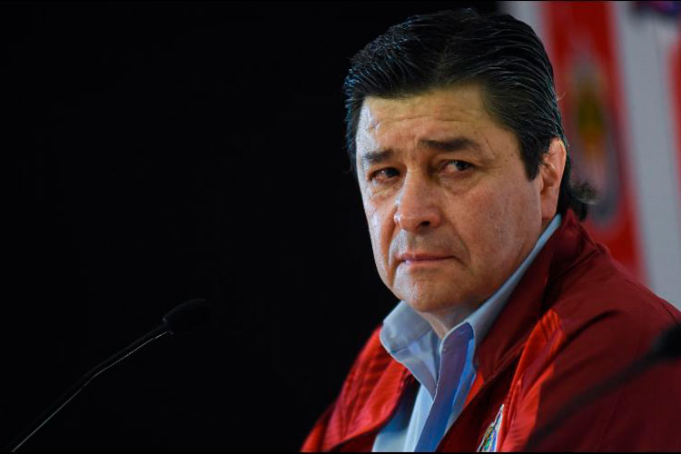 Chivas reitera que acuerdo con Tena fue de manera directa
