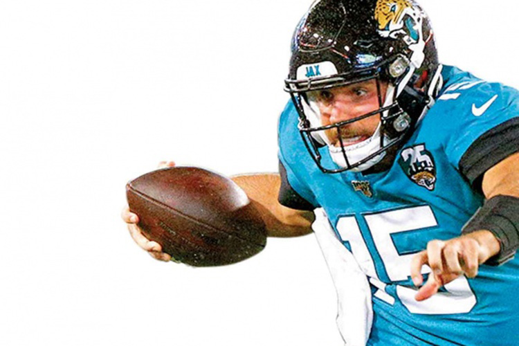 Listos o no, ahí van; novatos al campo por emergencia en la NFL