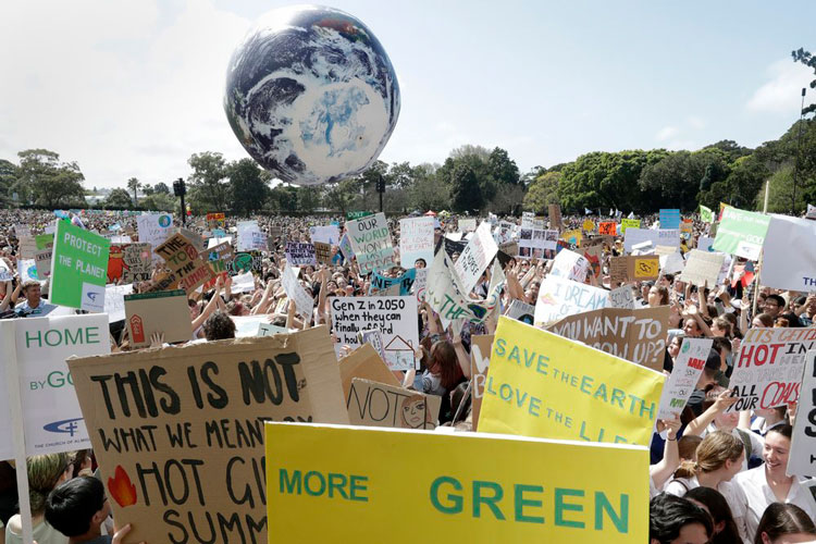 De Australia a Europa, marchas por el clima llenan calles