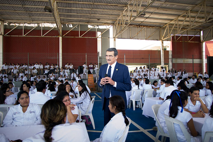 Impulsa INE dar identidad a los menores de edad