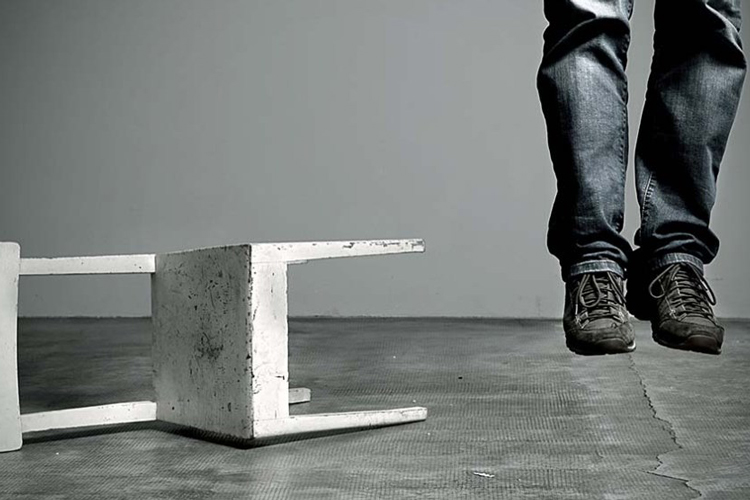 Hay un suicidio en el mundo cada 40 segundos, alerta OMS