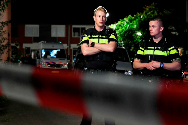 Tiroteo en Holanda deja 3 muertos y un herido