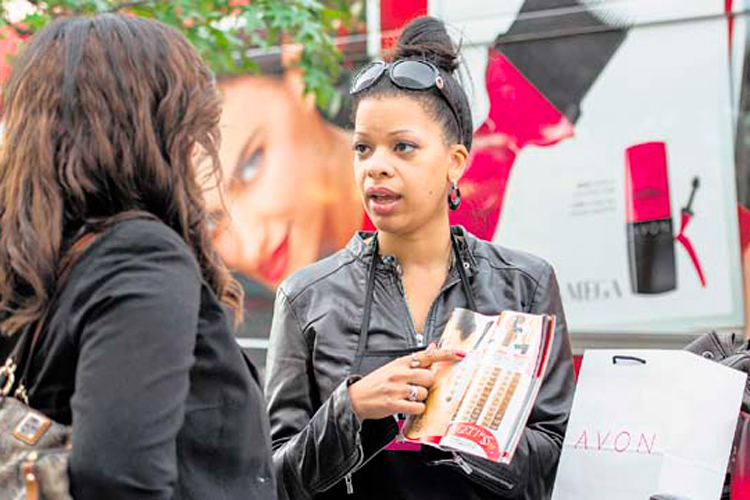 SAT va contra vendedores de Avon, Home Interiors, Mary Kay