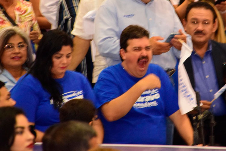 Se asigna Alcalde de Río Bravo un sueldo mejor que AMLO y CDV