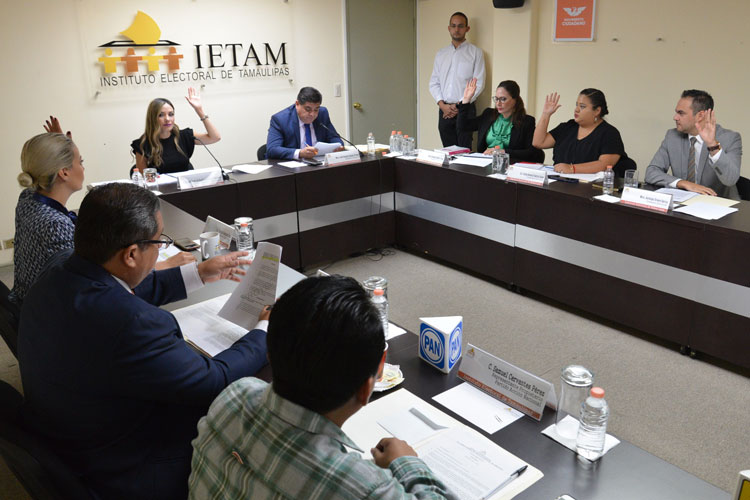 Seguirán 3 partidos sin financiamiento público