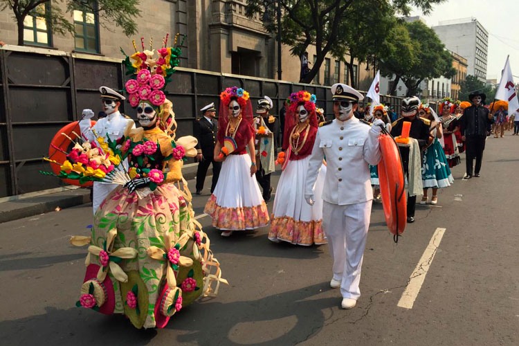 Brilla Tamaulipas en Desfile Internacional del Día de Muertos en CDMX