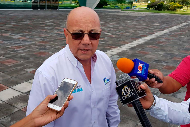 “No me voy”, asegura Gilberto Estrella