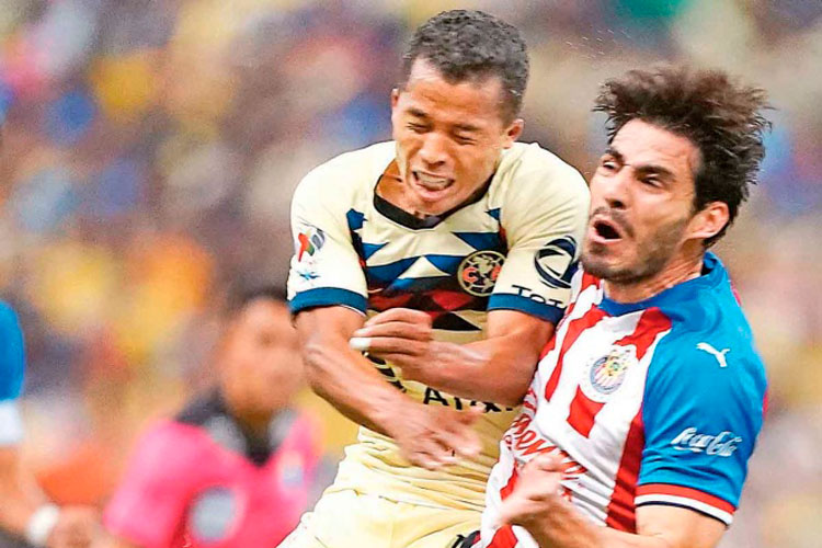 Un mes sin ver acción, Antonio Briseño fue suspendido cuatro partidos