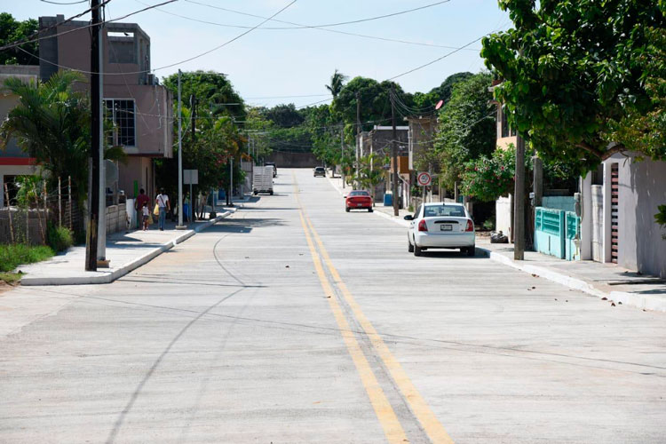 Reconocen trabajo de Chucho Nader En la Colonia López Portillo