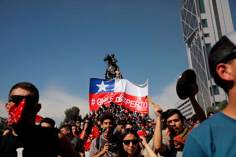 Suman 18 muertos por protestas en Chile