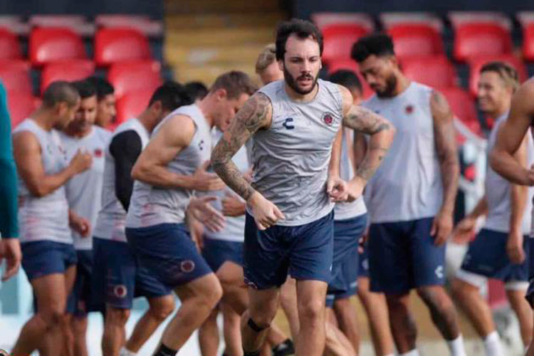 Raúl Arias confía en que habrá partido