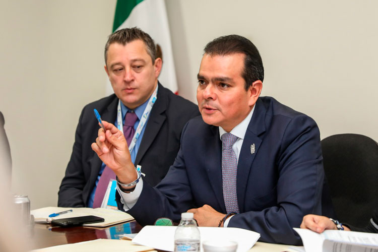 Cabildea Rivas recuperar fondos para Migrante y Frontera