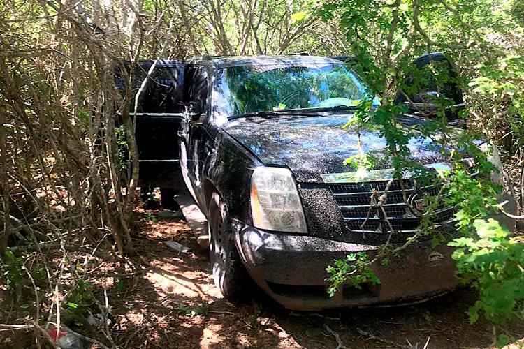 Aseguran vehículos blindados y llenos de armas en San Fernando