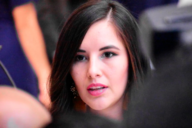 Exige Paty Pimentel comparecencia de gerentes de COMAPAs