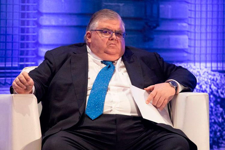 Riesgo de recesión global es bajo, pero existe: Carstens