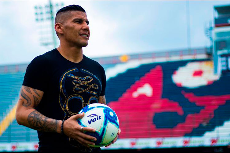 Carlos Salcido y su último entrenamiento como futbolista