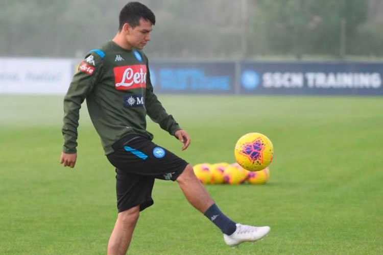 Multan a jugadores del Nápoles, incluido al “Chucky” Lozano