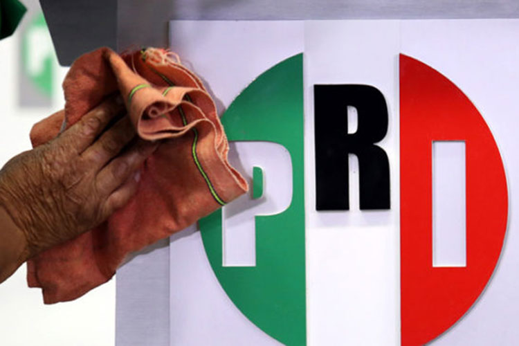 Lamentan PAN, PRI y Morena distracción con golpe de Estado