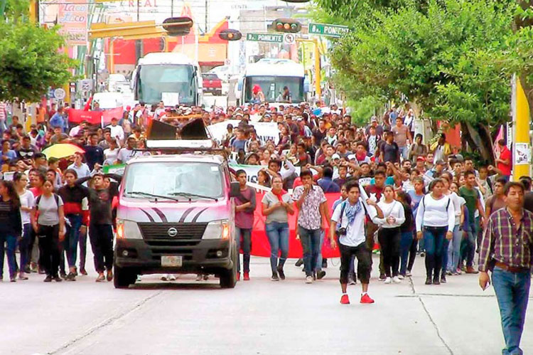 Tijeretazo a escuelas de tiempo completo; prevén quitar 52% de gasto