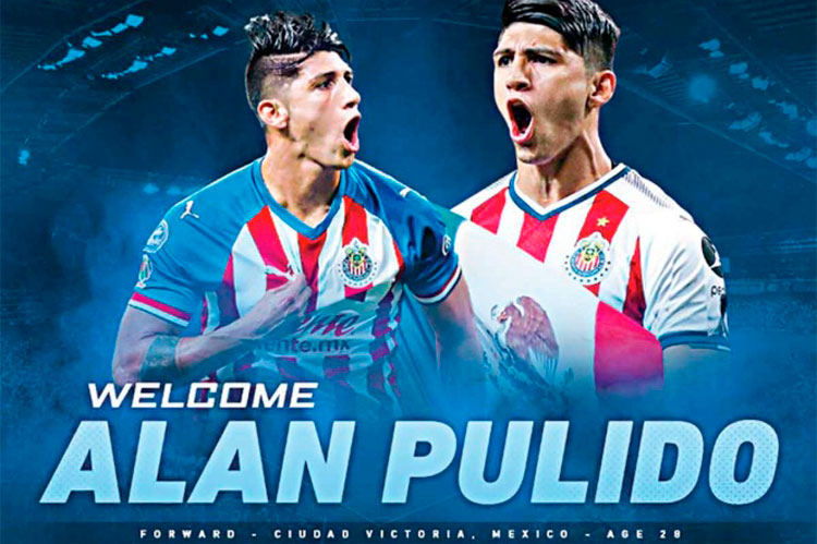 Alan Pulido se va al infierno azul