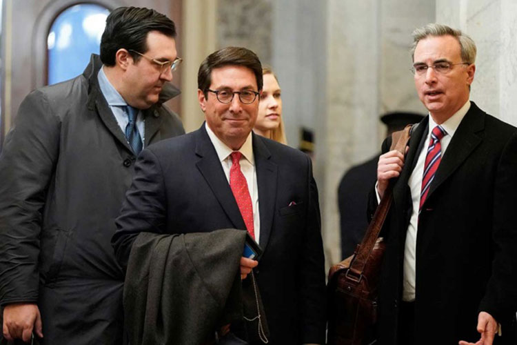 ‘Trump no hizo nada malo’, alegan sus abogados
