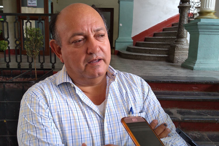 Despiden a empleados de limpieza en Ayuntamiento