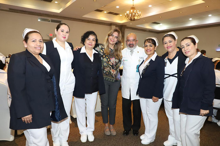 Festeja Gobierno Municipal a Enfermeras y Enfermeros de Reynosa