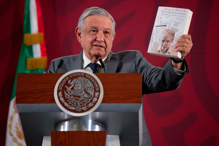 Se pronuncia López Obrador a favor de la liberación de Assange