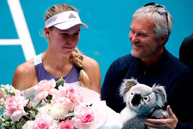 Lágrimas de Caroline Wozniacki en su adiós