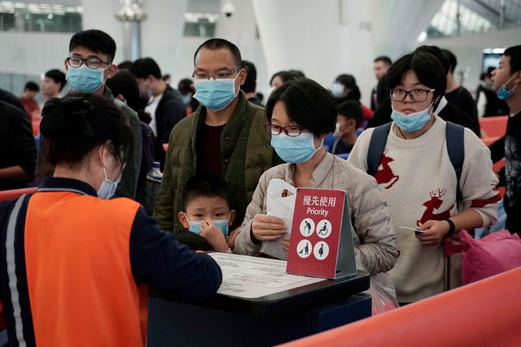 Se aísla la ciudad china de Wuhan para detener al coronavirus
