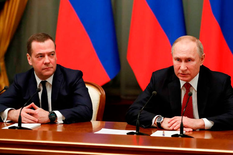 Renuncia el gobierno de Rusia tras anuncio de reformas de Putin