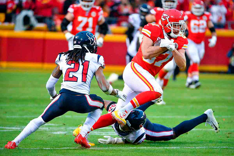 Kansas City logra histórica remontada ante Houston