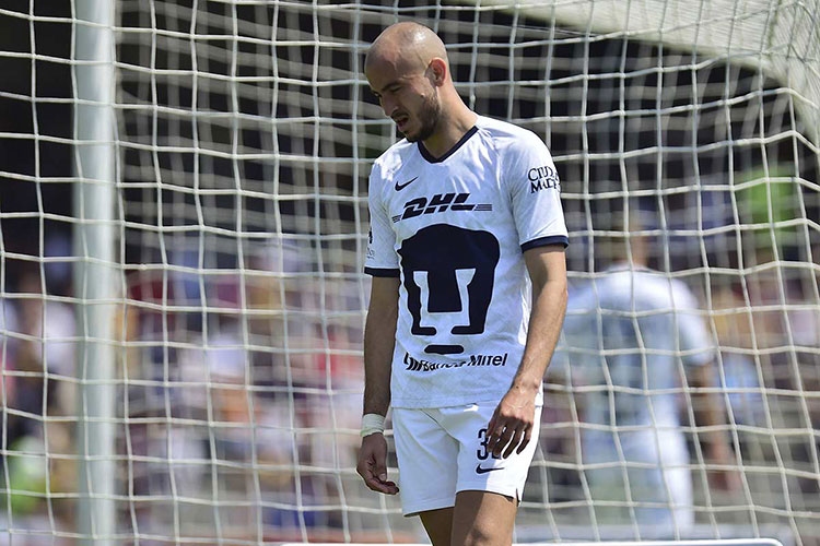 Monarcas termina con el invicto de Pumas