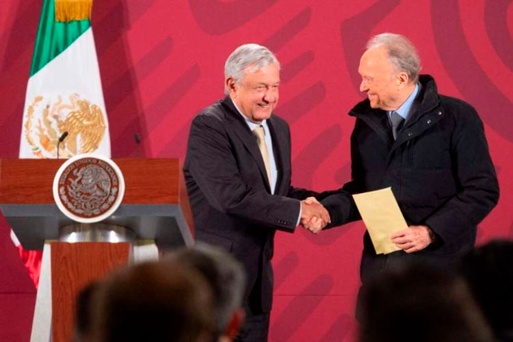 Tras denuncia, FGR confisca 2 mmdp y los entrega al INDEP