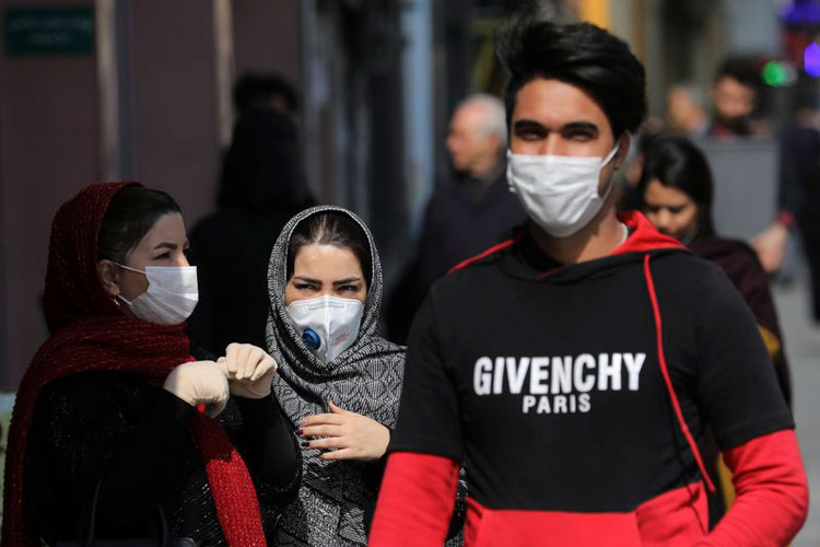 Parlamentario iraní informa de 50 muertos por virus en Qom