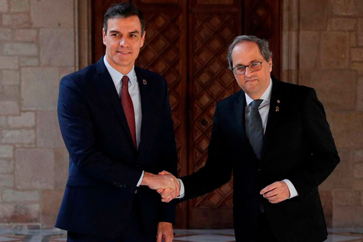 España abre diálogo con Cataluña sobre crisis política